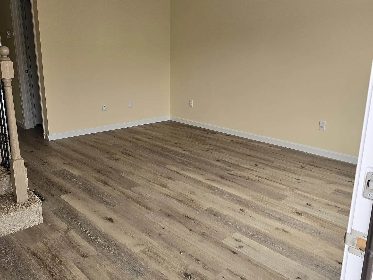 2 bed, 1.5 bath, 1240 sqft, $2,670 — Photo 4