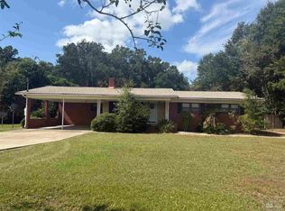 4663 Chumuckla Hwy, Pace, FL 32571