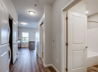 1850 Mayer Rd APT 325, Hudson, WI 54016