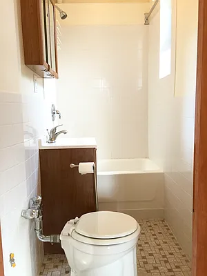 Rented by Warren T Real Estate Corp. | media 29