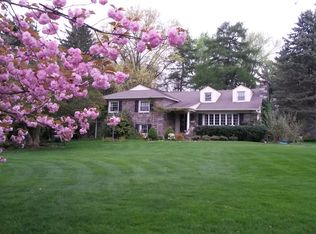 430 Barclay Rd, Bryn Mawr, PA 19010