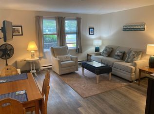 39 Smithwheel Rd APT 29, Old Orchard Beach, ME 04064