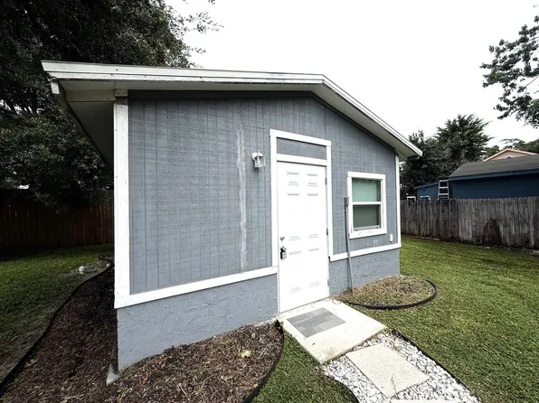 3419 19th St E, Bradenton, FL 34208