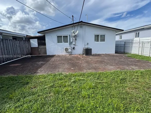 550 E 29th St, Hialeah, FL 33013