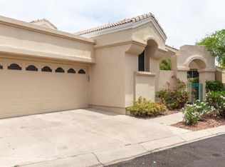 15871 S 11th Pl, Phoenix, AZ 85048