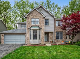 1230 Edgewater Ln, Antioch, IL
