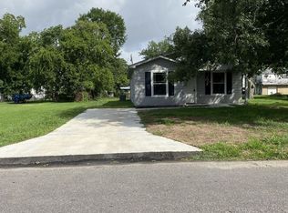 3321 12th St, Port Arthur, TX 77642