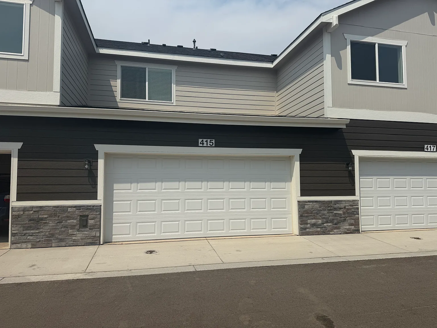 415 Condor Way — Photo 1