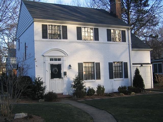charming mott colonial