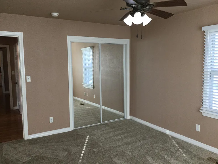 1201 Huntington Way — Photo 7