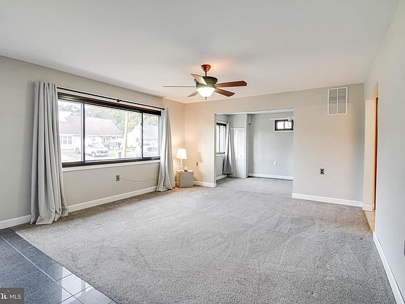 5th image of 111 S Meadow Dr