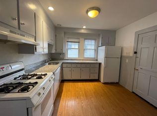 35 Upland Rd #1, Belmont, MA 02478