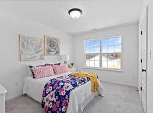 862 Palisades Cir, Saint Charles, MO 63301