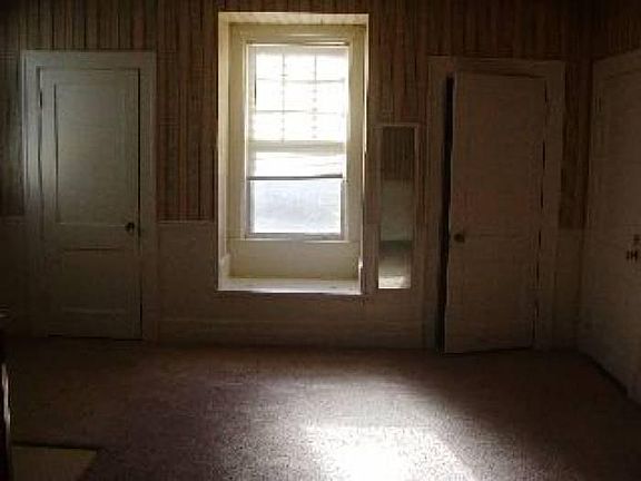 5th image of 3610 Fort Ave APT 2