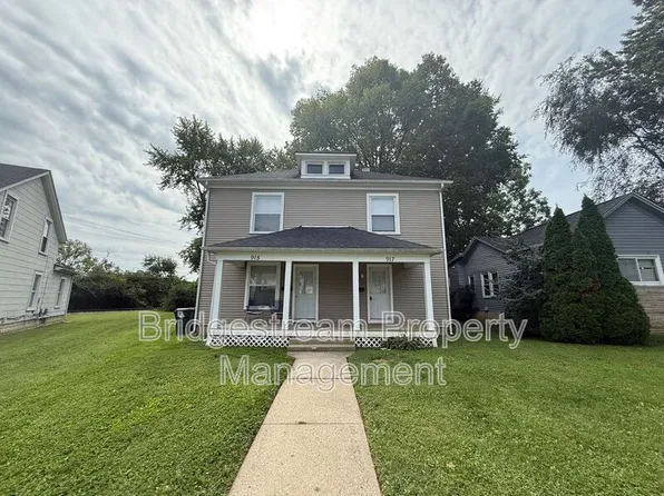 917 S Kent Ln, Troy, OH 45373