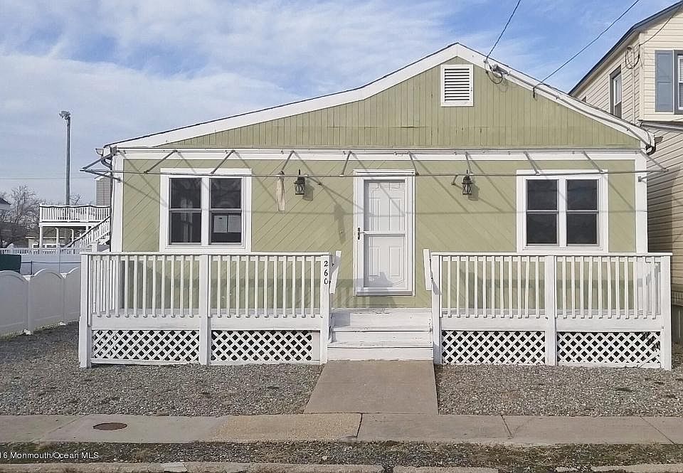 1st image of 260 Kearney Ave