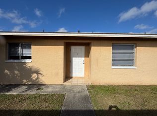 533 SE 6th Ter #1-4-2, Cape Coral, FL 33990