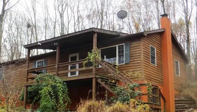 30 Speck Rd photo 1