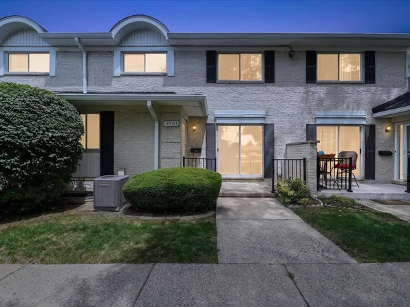 8503 Winchester Dr, Sterling Heights, MI 48313