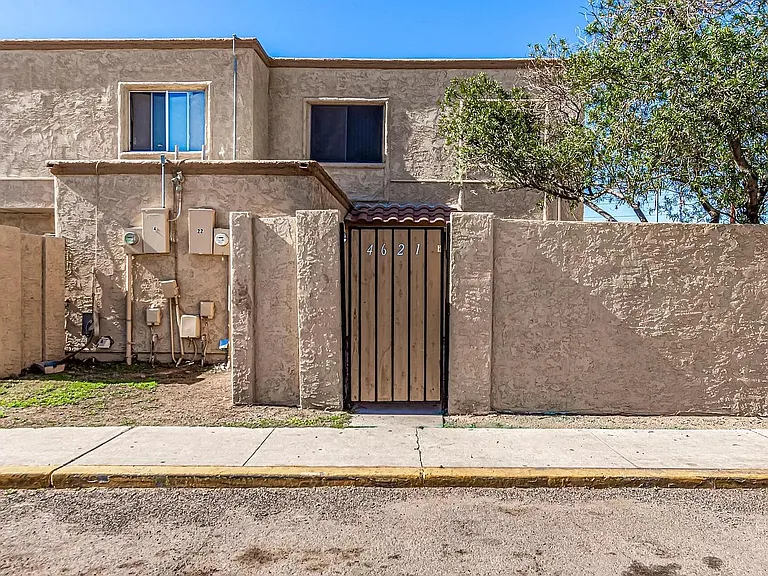 4621 E Southgate Ave — Photo 4