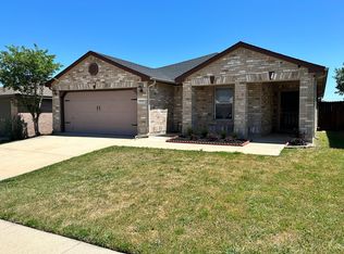 13800 Canyon Ranch Rd, Roanoke, TX 76262