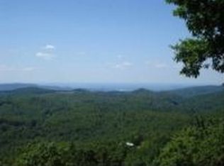890 Rocky Mountain Rd, Lake Toxaway, NC 28747