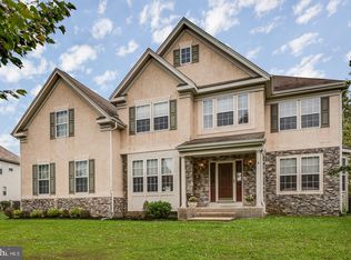 4 Hibiscus Ct, Lumberton, NJ 08048