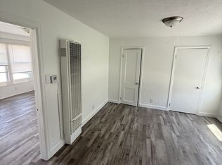 BHRO: 420 Water Street - 6, Center Pt, IA 52213