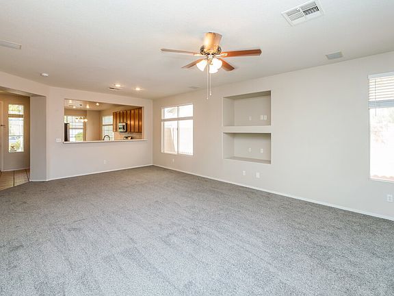 4th image of 2526 Parasail Point Ave