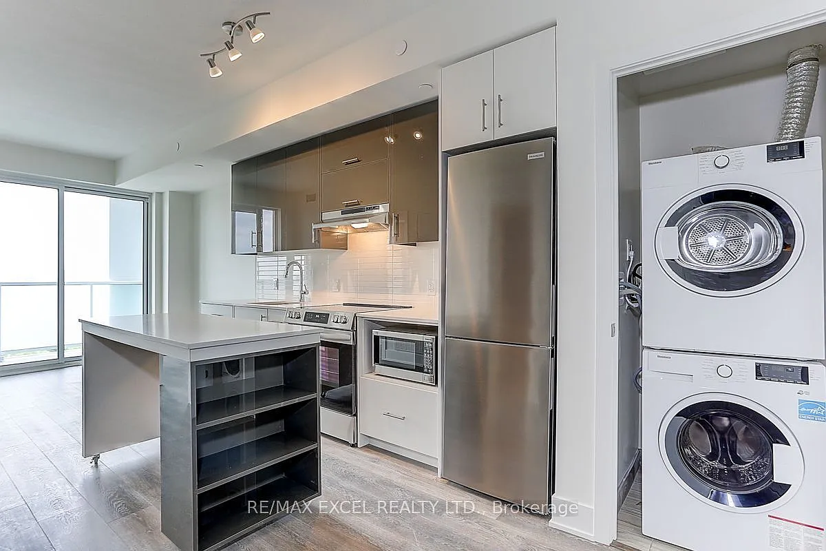 2 bed, $2,150 — Photo 4