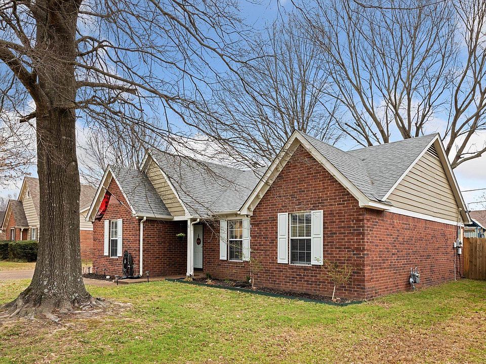 1st image of 2550 Appling Crest Dr
