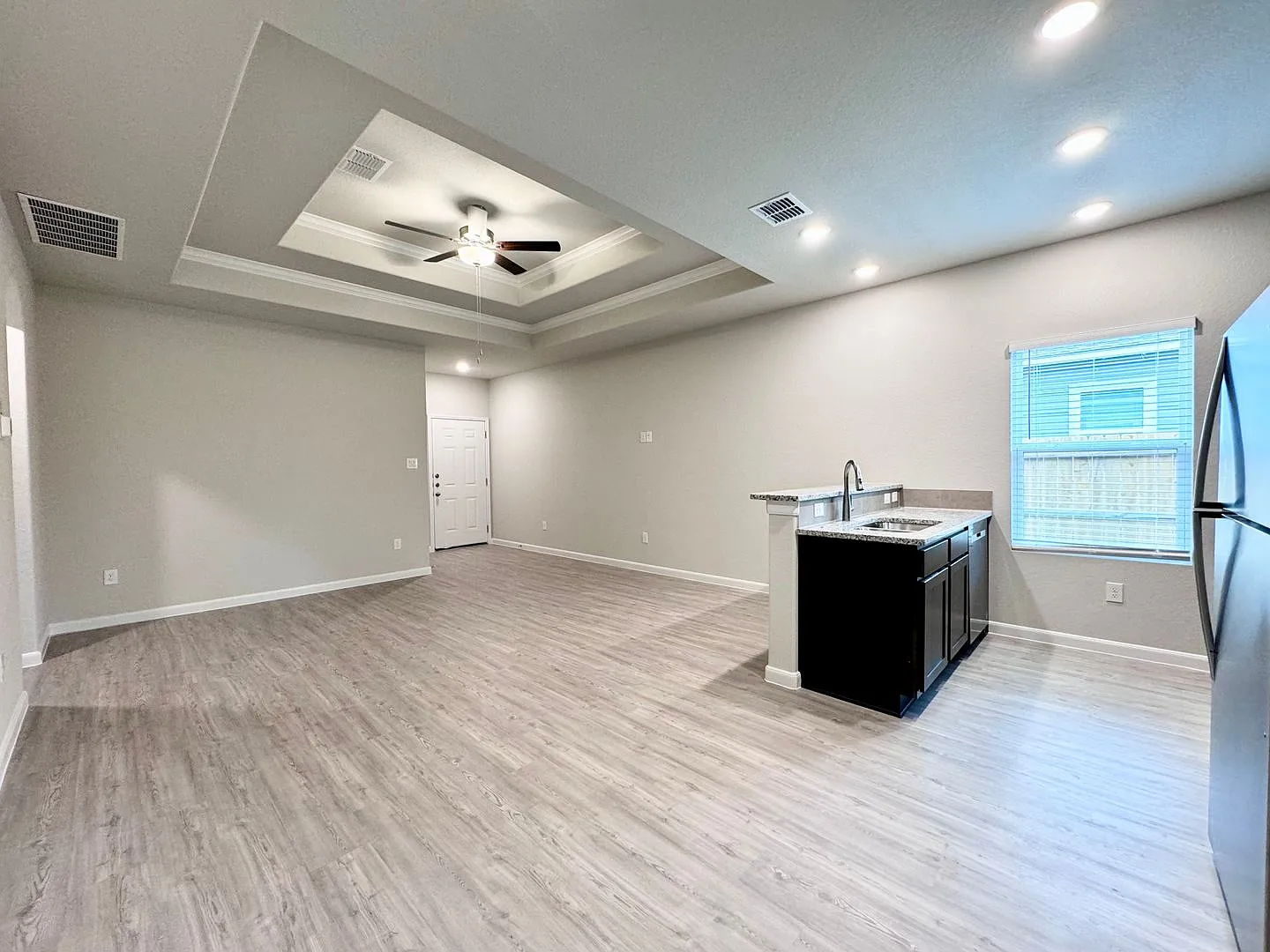 Luxury Duplex in Seguin! — Photo 4