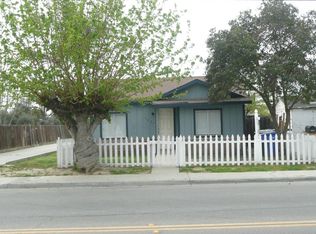 1023 W 7th St, Hanford, CA 93230