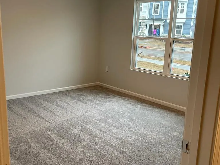 746 Gimari Dr — Photo 9