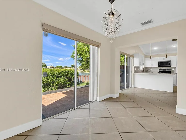15311 SW 52nd Ter — Photo 22
