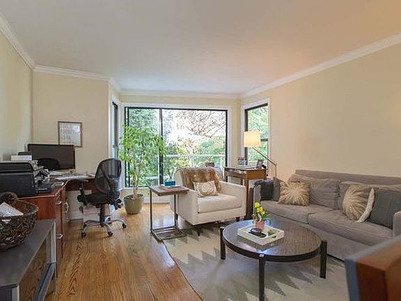 3rd image of 1260 Clay St APT 208