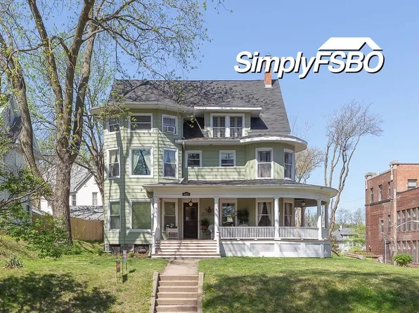 1023 16th St, Moline, IL 61265