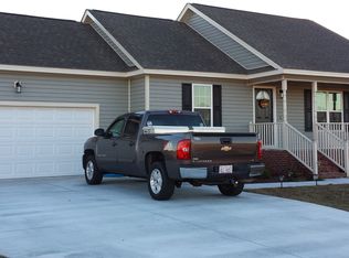 206 Settlers Pointe Dr, Pikeville, NC 27863