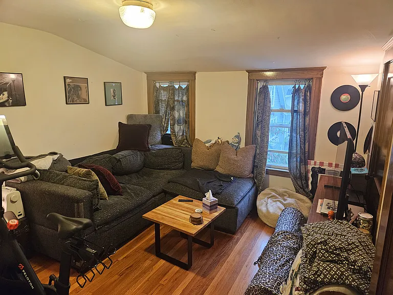 60 Waban Park #3 — Photo 2
