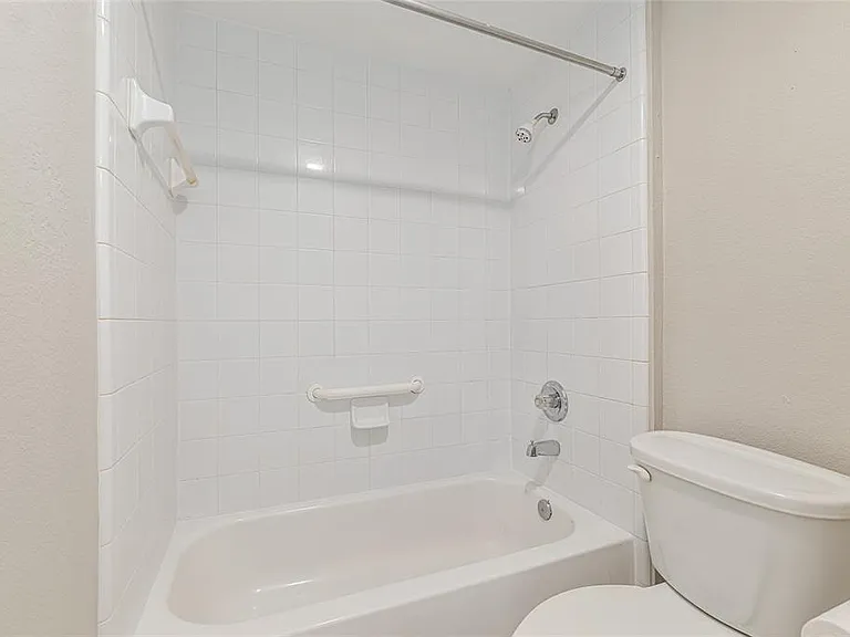 9177 SW 52nd Rd #102 — Photo 29