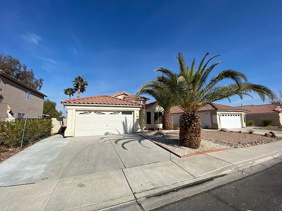 994 Trackers Glen Ave