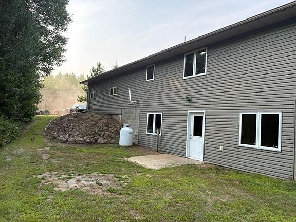 5th image of 6423 Hay Creek Rd