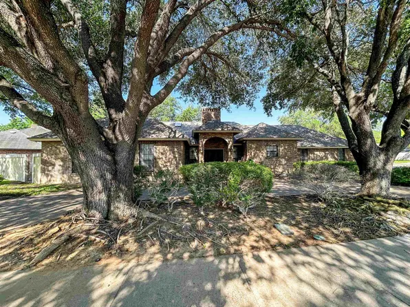 1540 Palmer Dr, Laredo, TX 78045