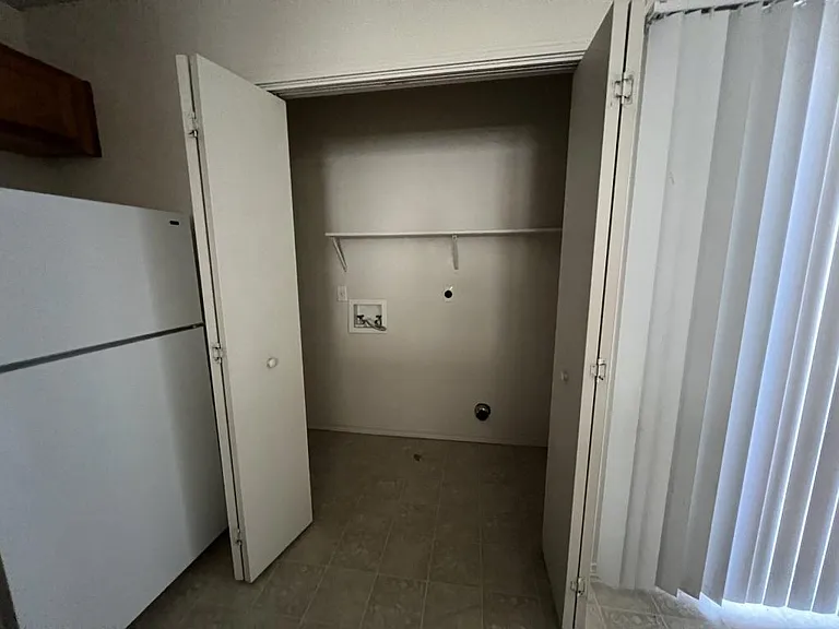 1612 Inca Dr #C — Photo 8