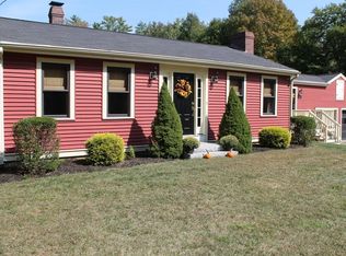 141 County Rd, Plympton, MA 02367