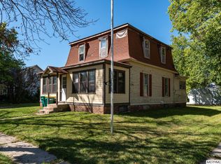 24 3rd St NE, Nora Springs, IA 50458
