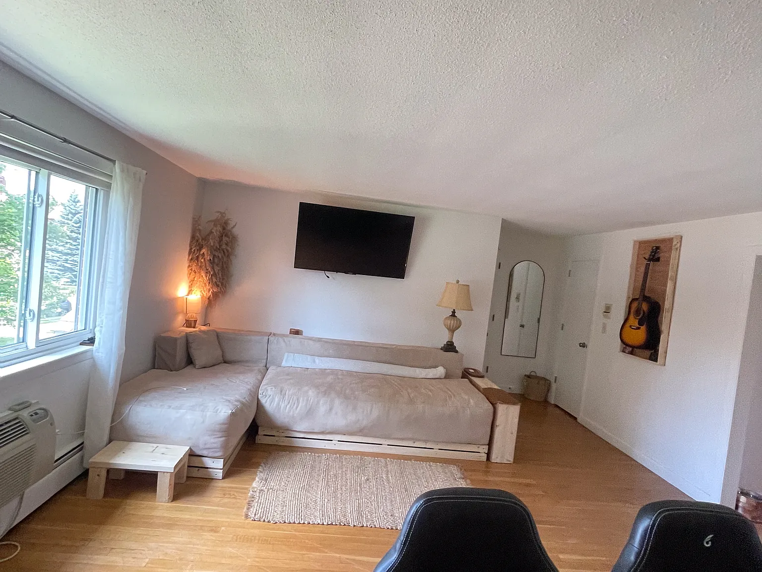 2 bed, 900 sqft, $1,375 — Photo 4