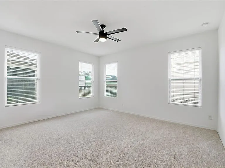 6550 Barnstorm Way — Photo 21