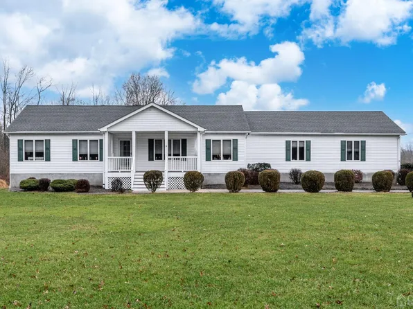 42 Fairview Rd, Frenchtown, NJ 08825