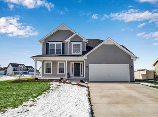 6268 Tupelo Ln, Lake View, NY 14085